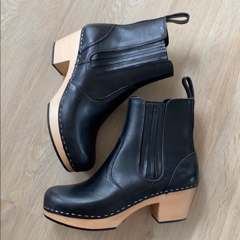 New never worn Swedish Hasbeens boots